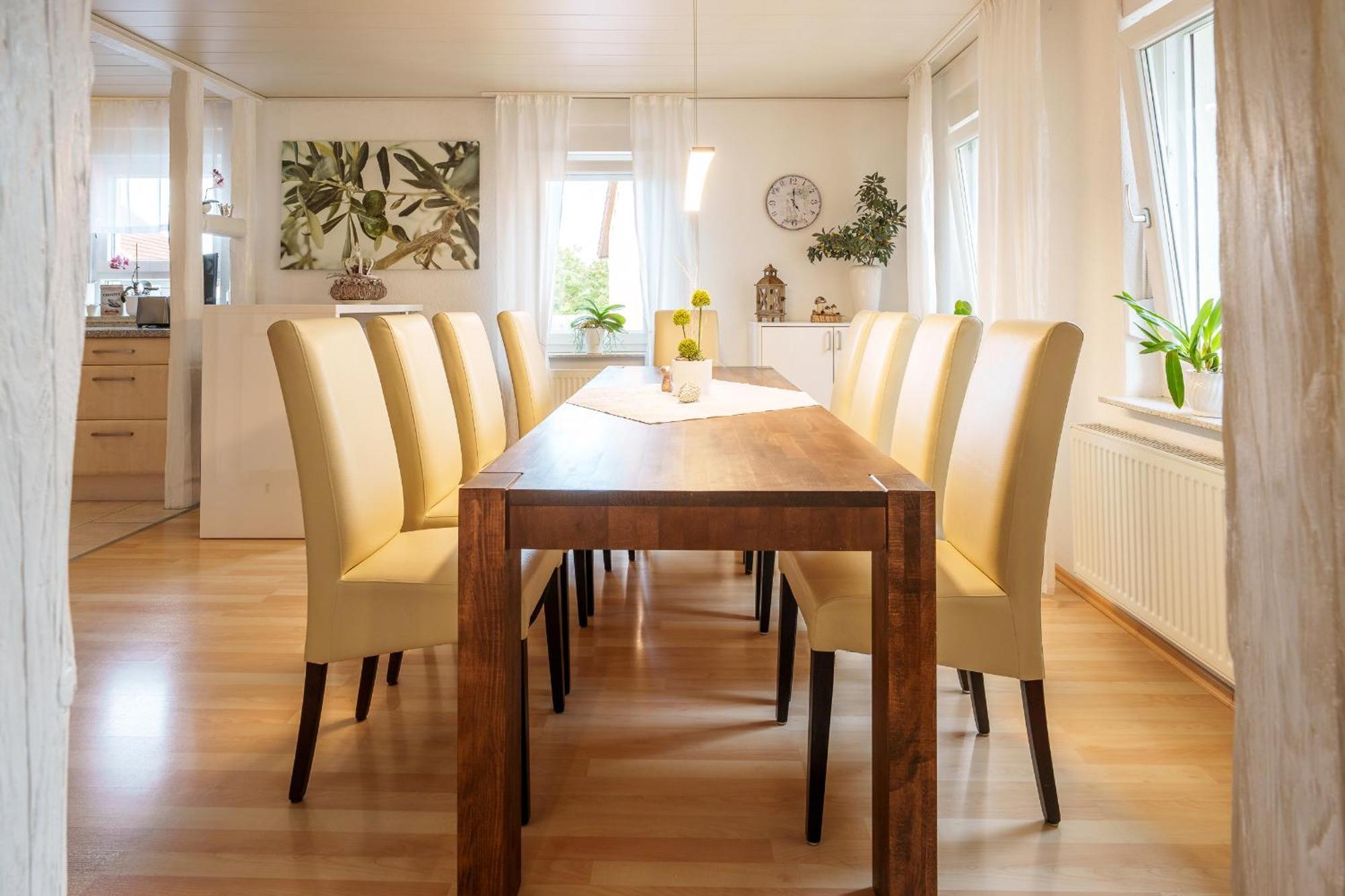 Wilhelm Appartements 100Qm Im Zentrum Brackenheim Naehe Tripsdrill Ngoại thất bức ảnh
